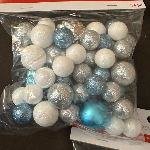 Frozen style Christmas decorations - silver antlers, and filler baubles - Picture 3 of 4